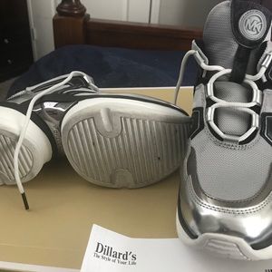 Michael Kors Olympia trainer